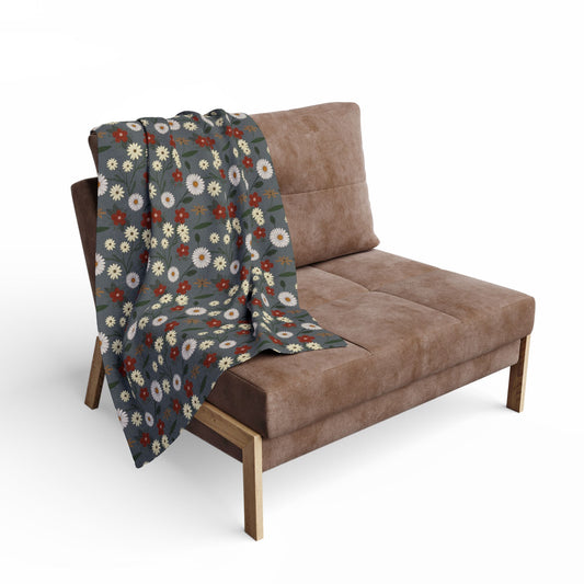 Arctic Fleece Blanket- Daisy Grey